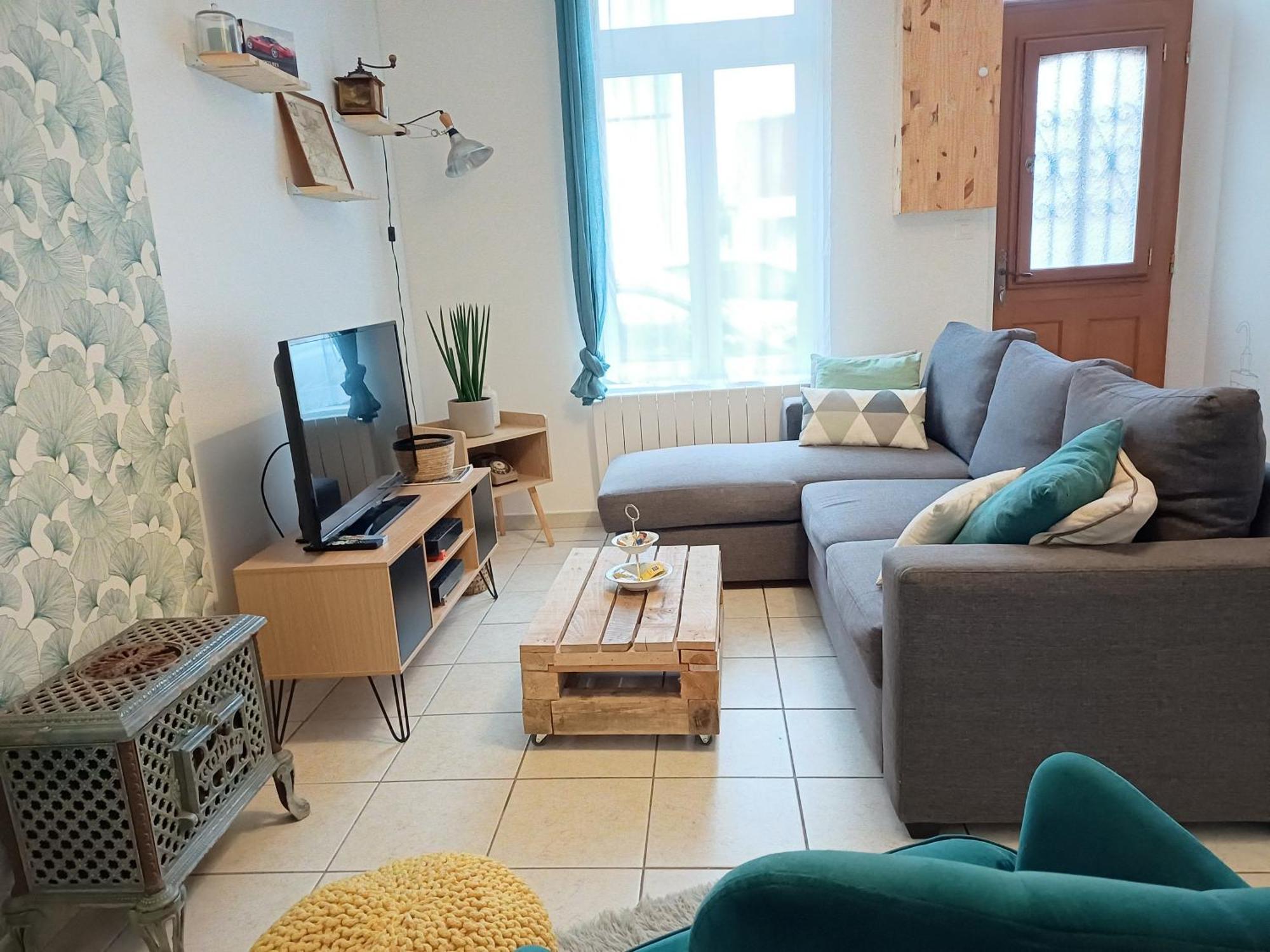 L'Artistique, 4 Lits, 2 Chambres, Stationnement Gratuit, Spacieux, Atypique Amiens Exterior foto